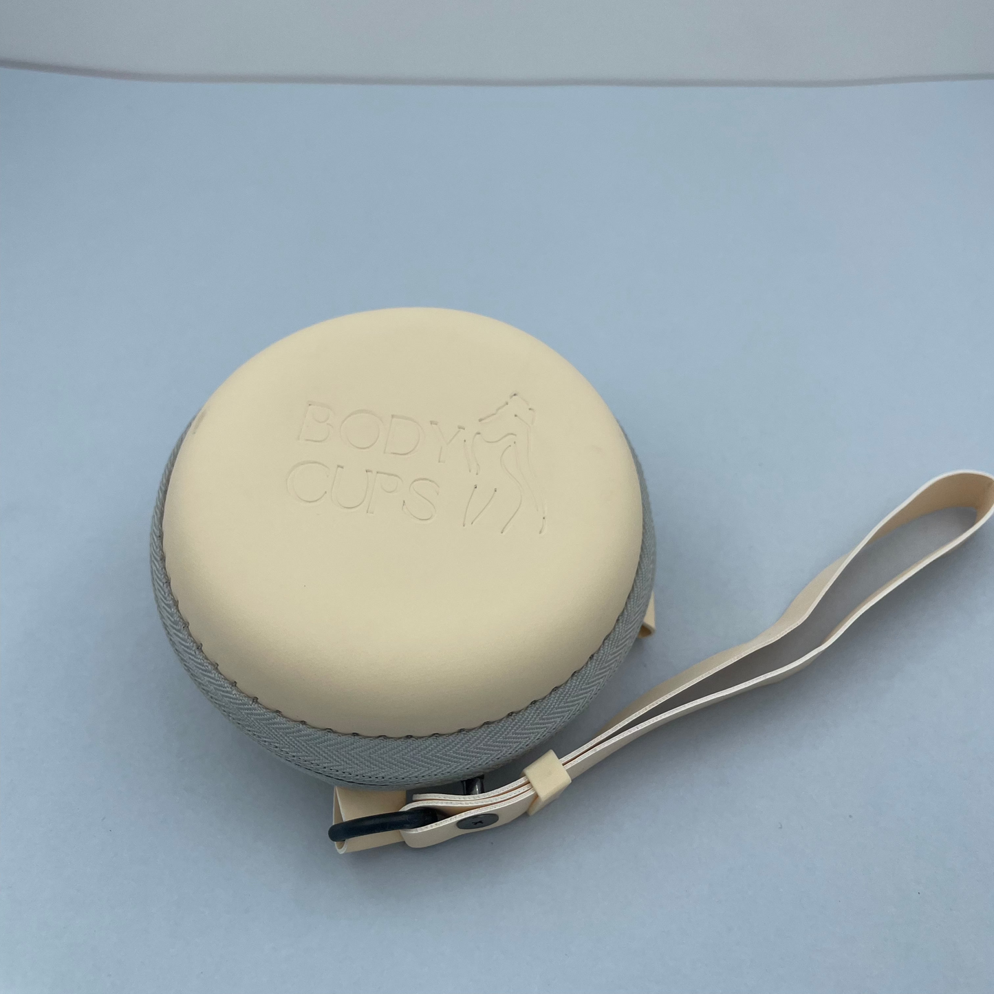 תיק לנסיעות