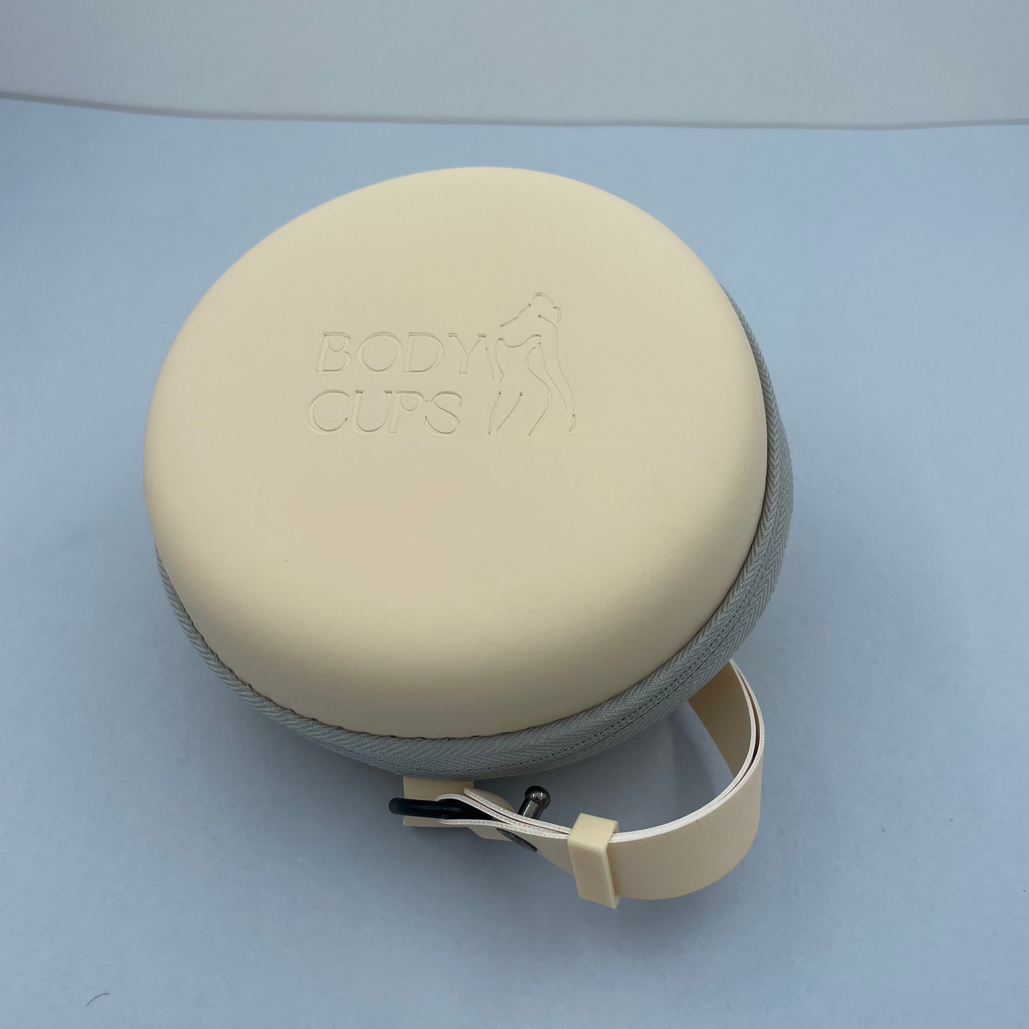 תיק לנסיעות