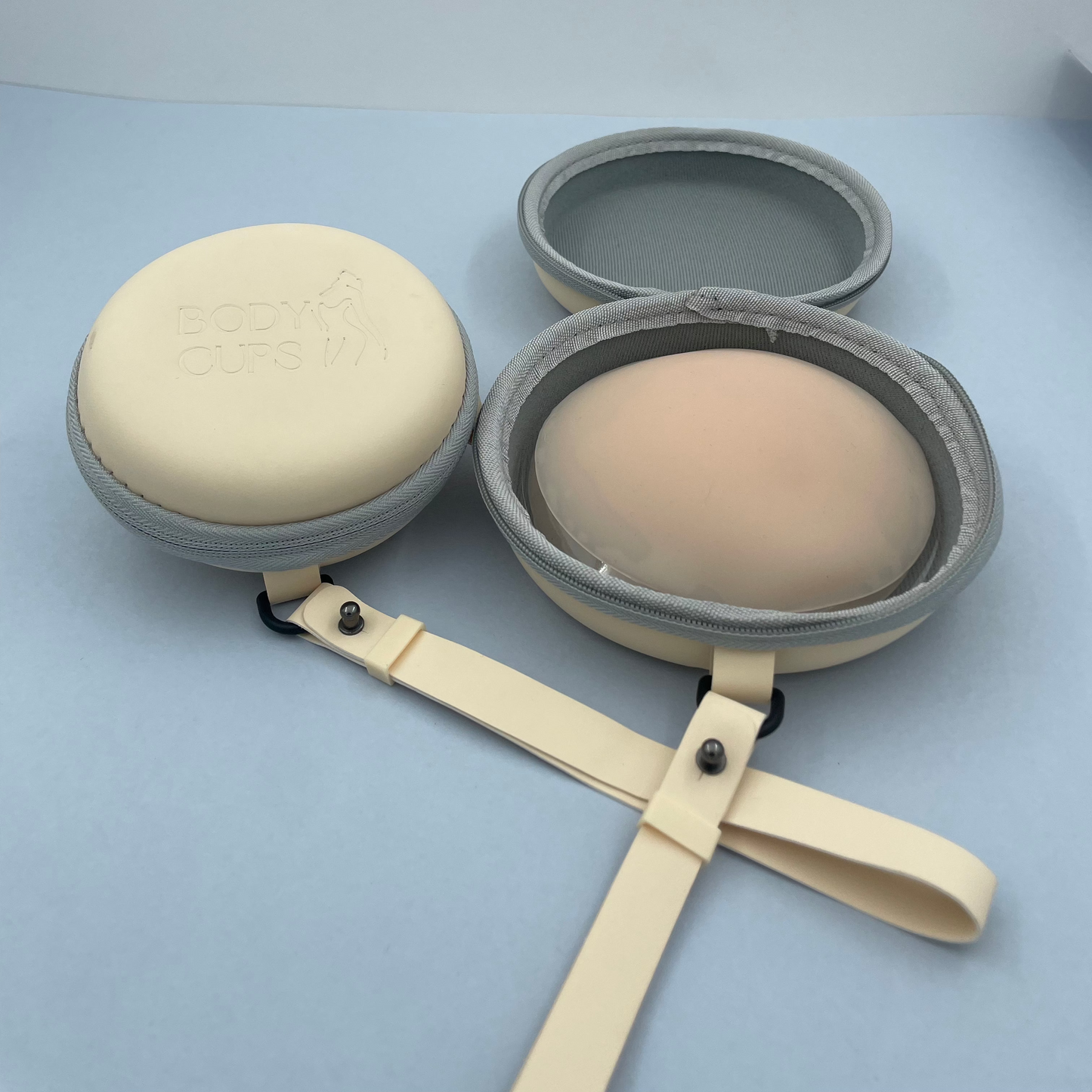 תיק לנסיעות