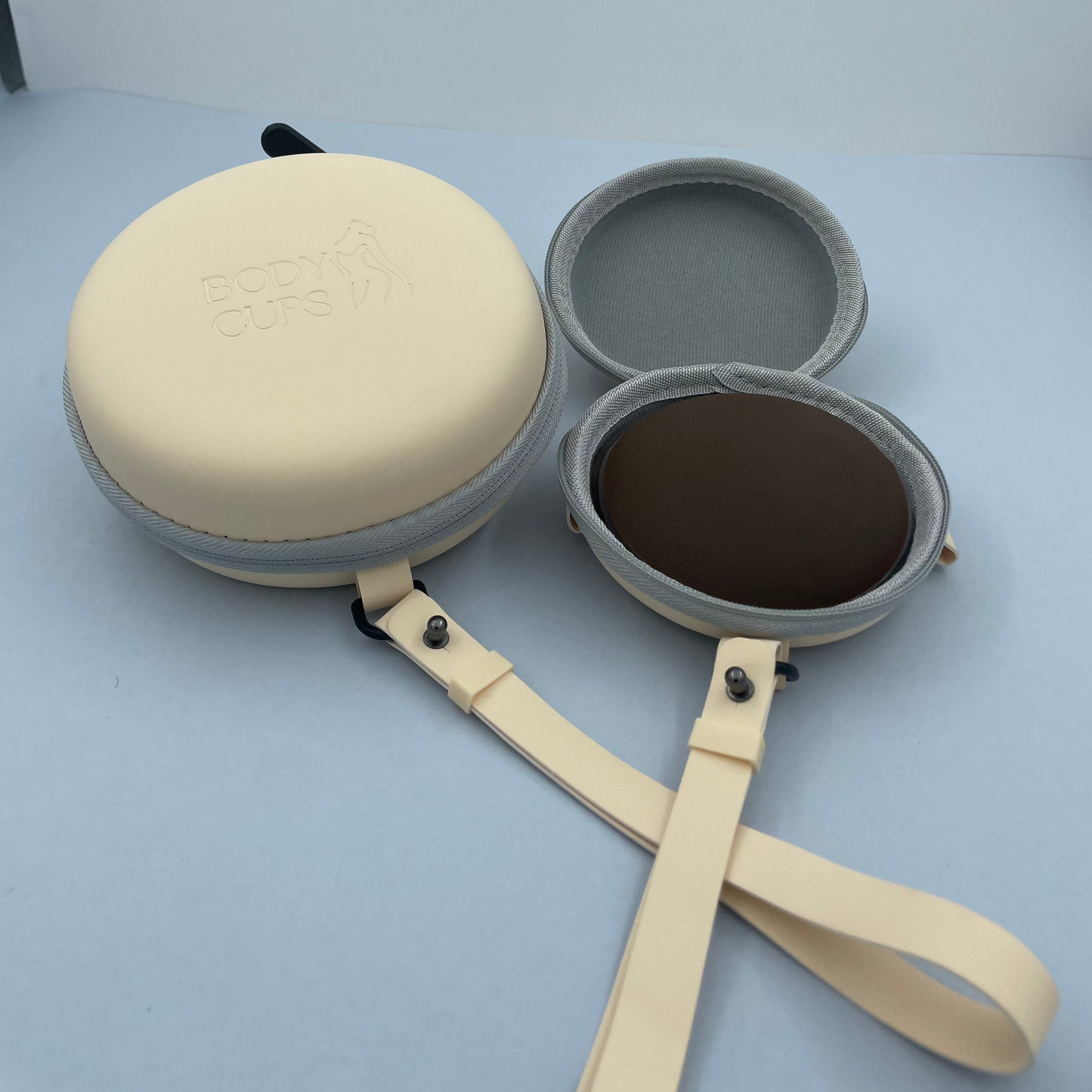 תיק לנסיעות